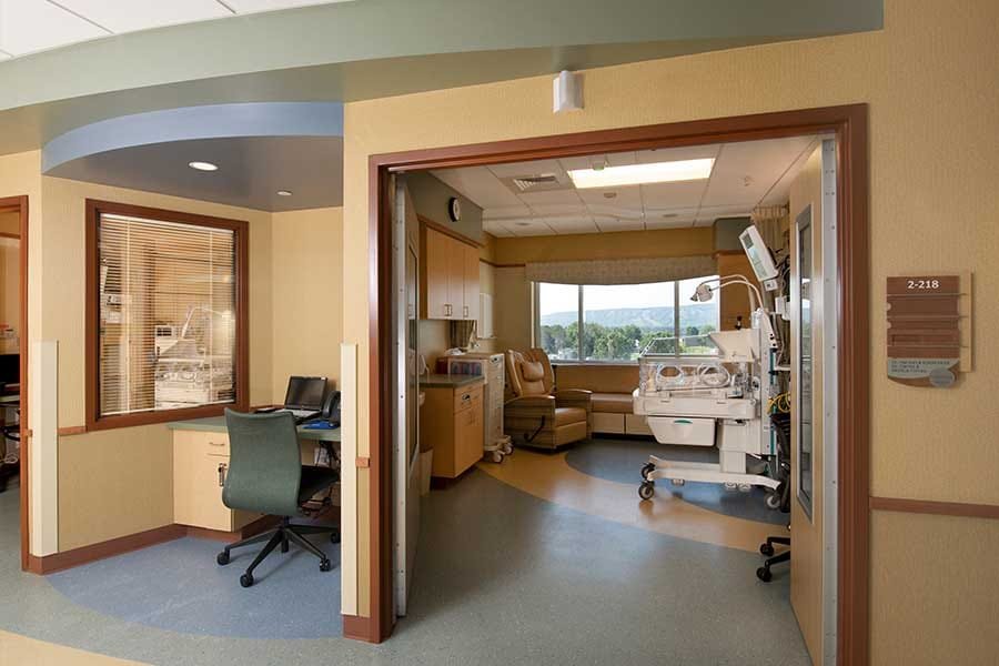 Aspirus Wausau NICU Patient Room and Charting Area