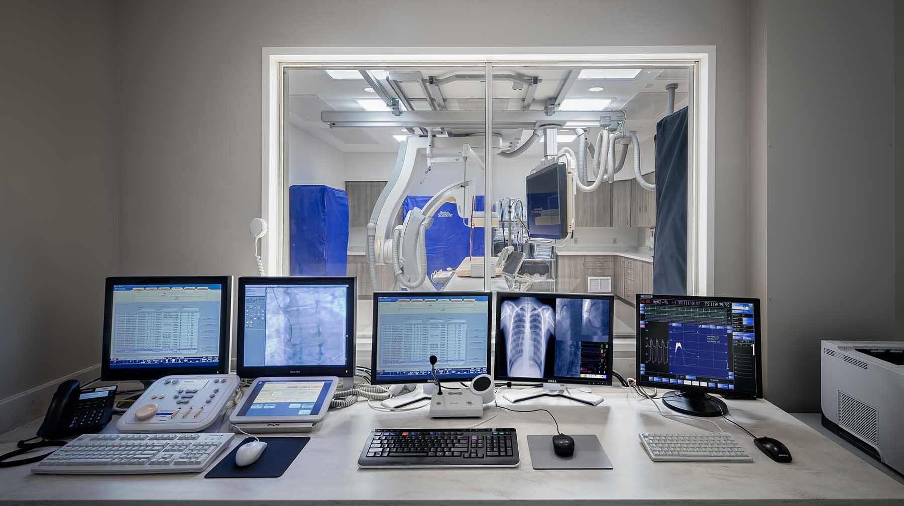 Florida Heart Associates engaged PRA to renovate the existing Cardiac Catheterization Lab and support spaces to improve the suite’s overall efficiency and state-of-the-art performance.